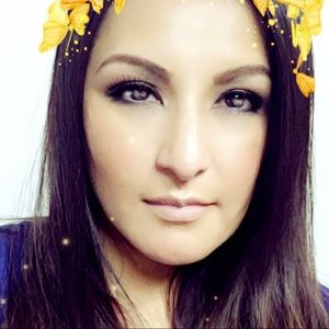 Meet your Posher, Veronica